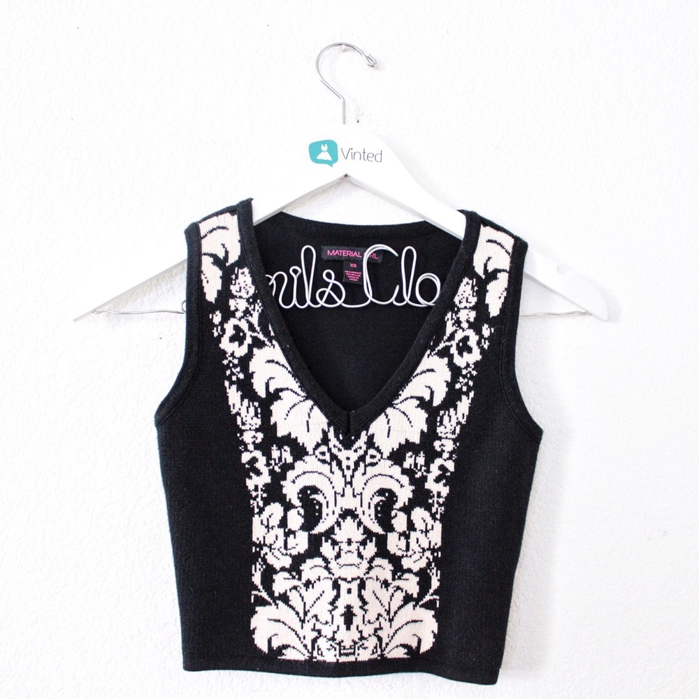 Material Girl Printed Knit Vest V-Neck Crop Top